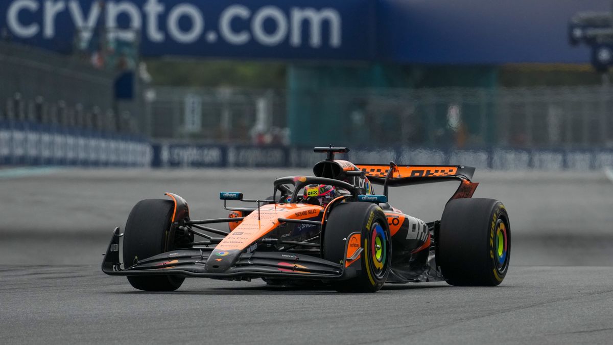 Oscar Piastri of Australia drives the (81) McLaren F1 Team MCL39 Mercedes during the Formula 1 Crypto.Com Miami Grand Prix 2025 in Miami International Autodrome, Miami, USA, on May 4, 2025. ((Photo by Hasan Bratic/Alessio Morgese/NurPhoto via Getty Images)