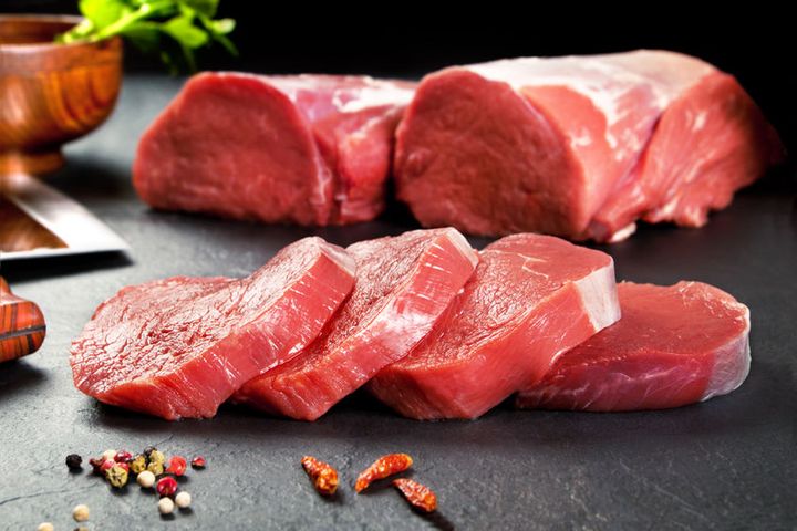 Czerwone mięso może przyczyniać się do zachorowań na raka jelit