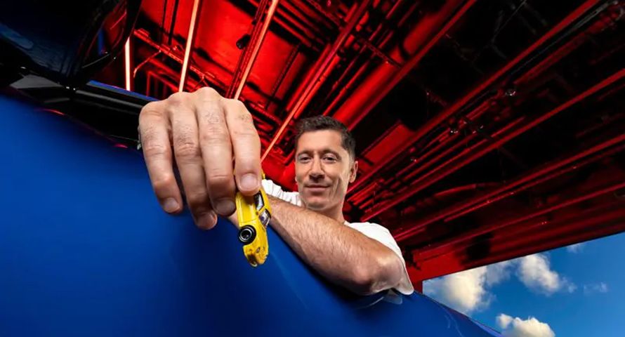 Robert Lewandowski w globalnej kampanii "Challenge Accepted"