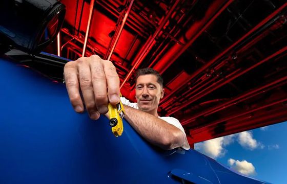 Robert Lewandowski w globalnej kampanii "Challenge Accepted"