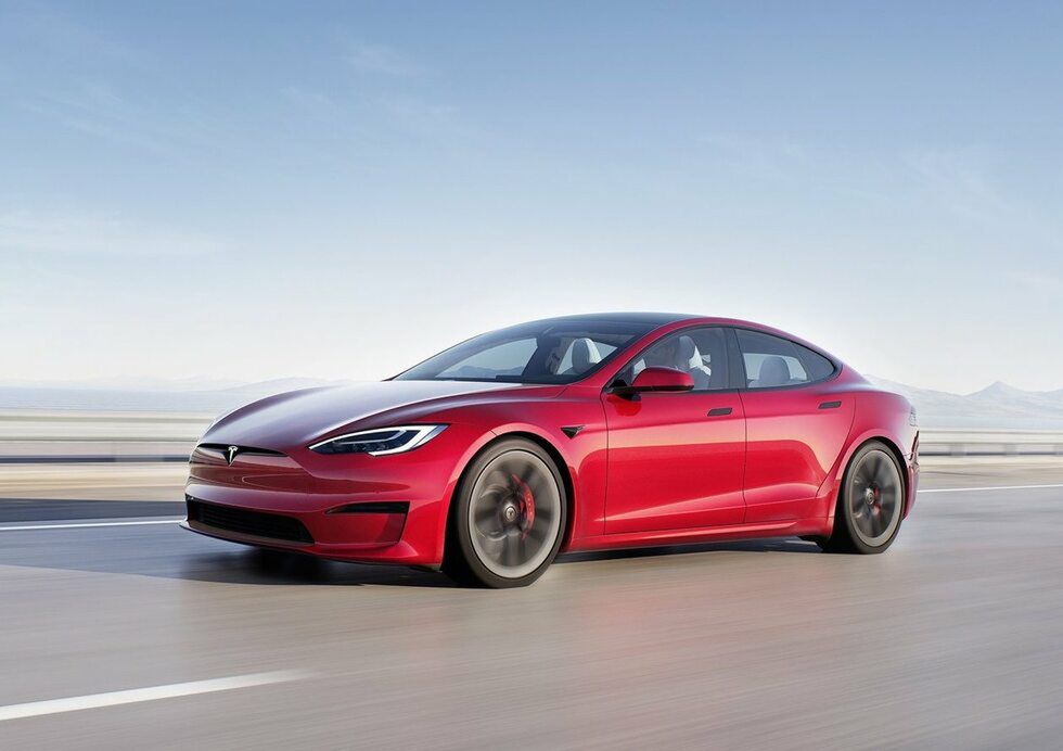 Musk twierdzi, że rekord padł łupem całkowicie seryjnego auta