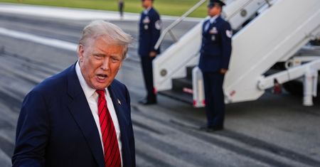 Trump o machinie wojennej. Grozi sojusznikowi Rosji