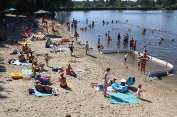 Nowa funkcja Śmieszka w Żorach. Wokół kąpieliska powstaną ścieżki, pomosty, mała architektura. Po co to wszystko?