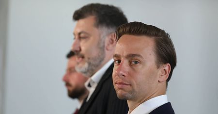 Czarnek zaprosił Bosaka. Komentarz z PiS