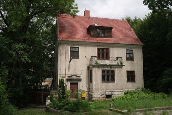 Wałbrzych: Będzie remont budynku po komisariacie nr 5 z ulicy Andersa. Podpisano już umowę w tej sprawie