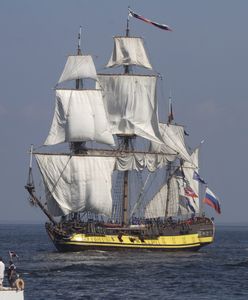 Nie czekali na zgodę. Żaglowiec z Rosji złamał zakaz