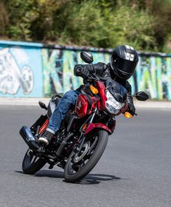 Jakimi motocyklami 125 cm3 można jeździć na kategorię B?