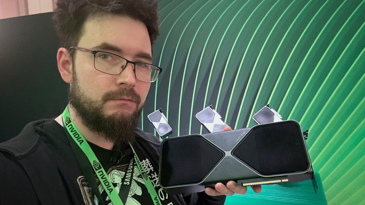 Karta GeForce RTX 5090 Founders Edition jest trudna do kupienia