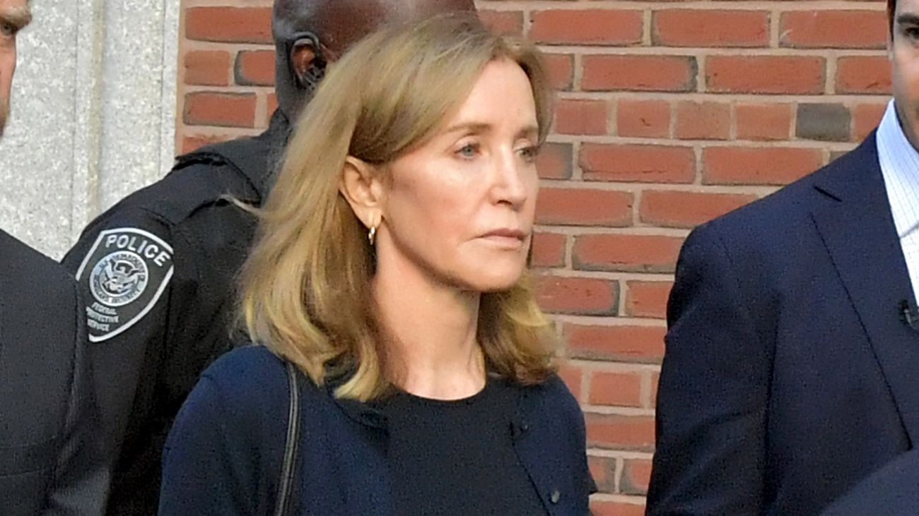Grała w "Gotowych na wszystko". Felicity Huffman wyznała, jak się szuka pracy po więzieniu
