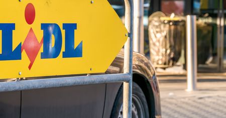 Zarobki w Lidlu. Ile zapłaci dyskont pracownikom w 2021 roku?