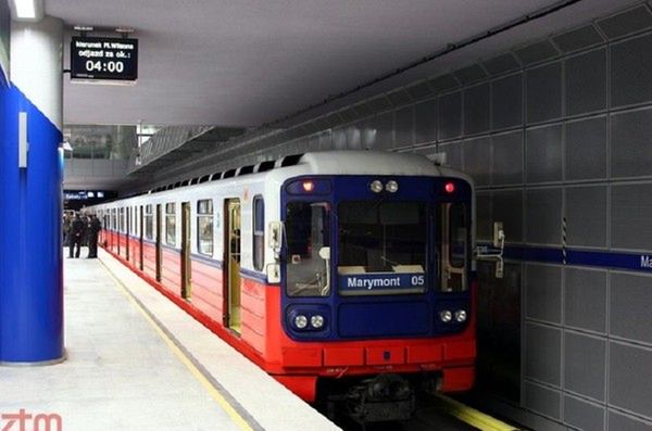 Pełna kontrola w warszawskim metrze