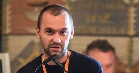 Bracia dominikanie z pomocą w DPS w Bochni. Piotr Żyłka im dziękuje