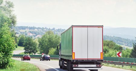750 tys. zł na elektryczne ciężarówki. Będą dopłaty