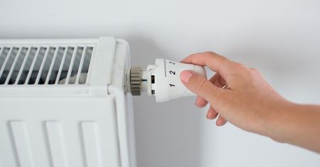 Termostat "na piątce" latem? Niemieccy eksperci radzą
