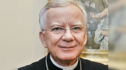 Abp Jędraszewski apeluje o modlitwę za rząd. Obawia się dwóch rzeczy