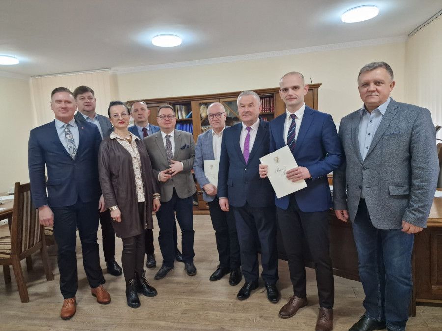 Nowe zmodernizowane drogi powiatowe w gminach Brudzeń Duży i Stara Biała!