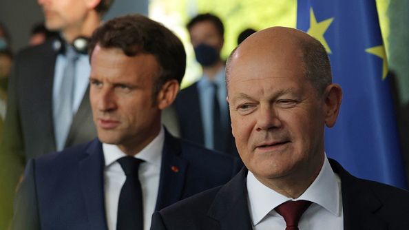 Emmanuel Macron i Olaf Scholz wybierają się do Ukrainy