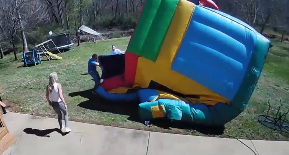 Rodzice od razu sprawdzili, czy w zamku nie było innych dzieci