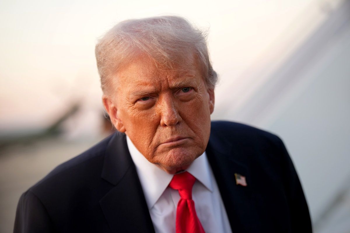 Absurdalna wypowiedź Trumpa. "Zmarło 300 milionów ludzi"