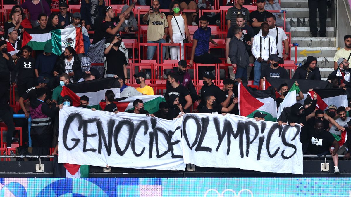 Kibice podczas meczu Izrael - Paragwaj