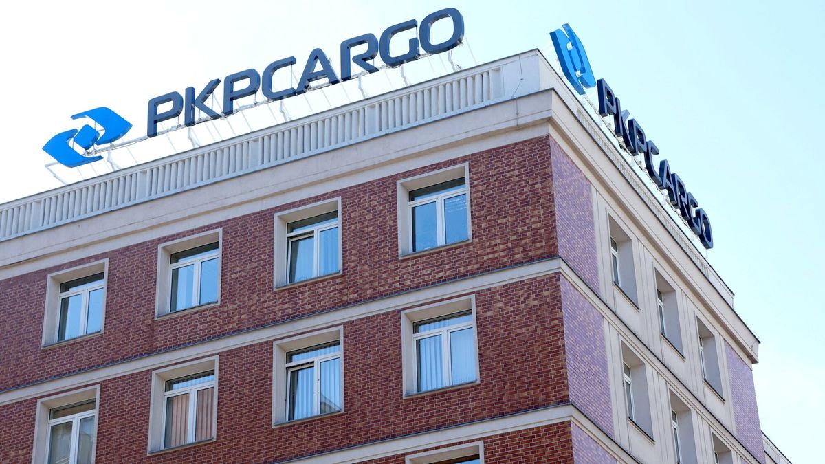 Gigant ogłasza zwolnienia grupowe. Pracę straci nawet 500 osób