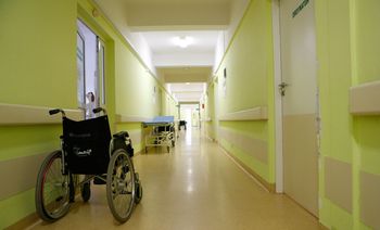 Kalisz: Szpital winny miliony pielęgniarkom. Pracownice czekają na wynagrodzenia