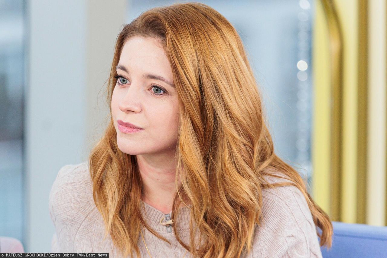 Gwiazda "Stulecia Winnych" jest w ciąży. Karolina Bacia spodziewa się dziecka z Jakobem Mansztajnem