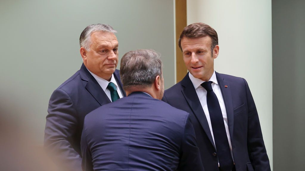Viktor Orban i Emmanuel Macron