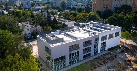 Warszawa. Rozbudowa szkoły przy ul. Mścisławskiej będzie opóźniona