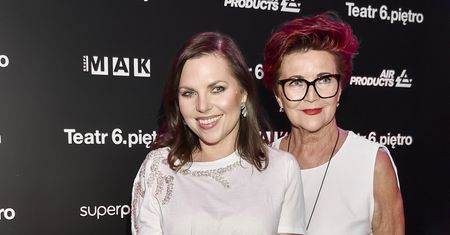 Do teatru włożyła najmodniejsze buty sezonu. Budzą kontrowersje