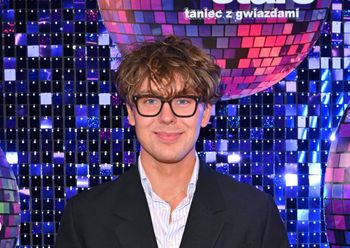 Bagi prowadzącym w "Tańcu z gwiazdami". Widzowie podzieleni decyzją Polsatu. "Ile można na tym jechać?"