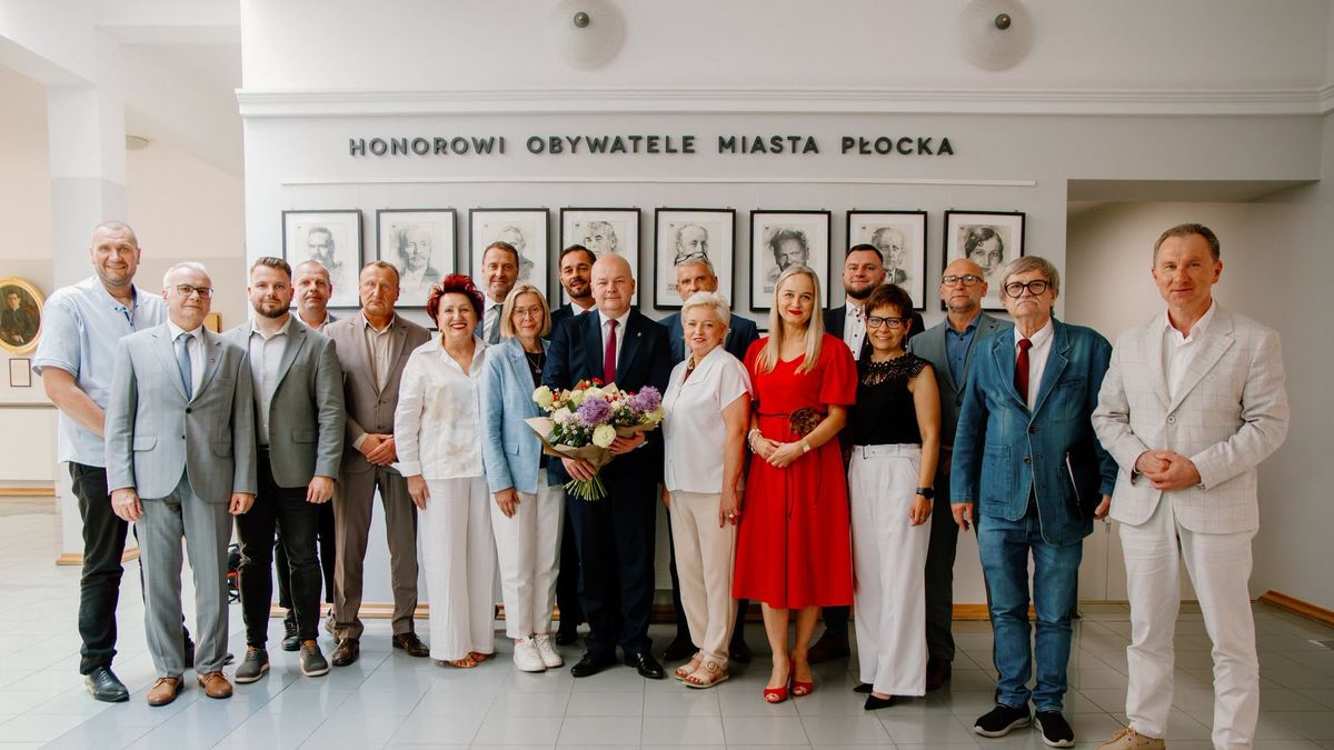 Absolutorium dla Andrzeja Nowakowskiego 