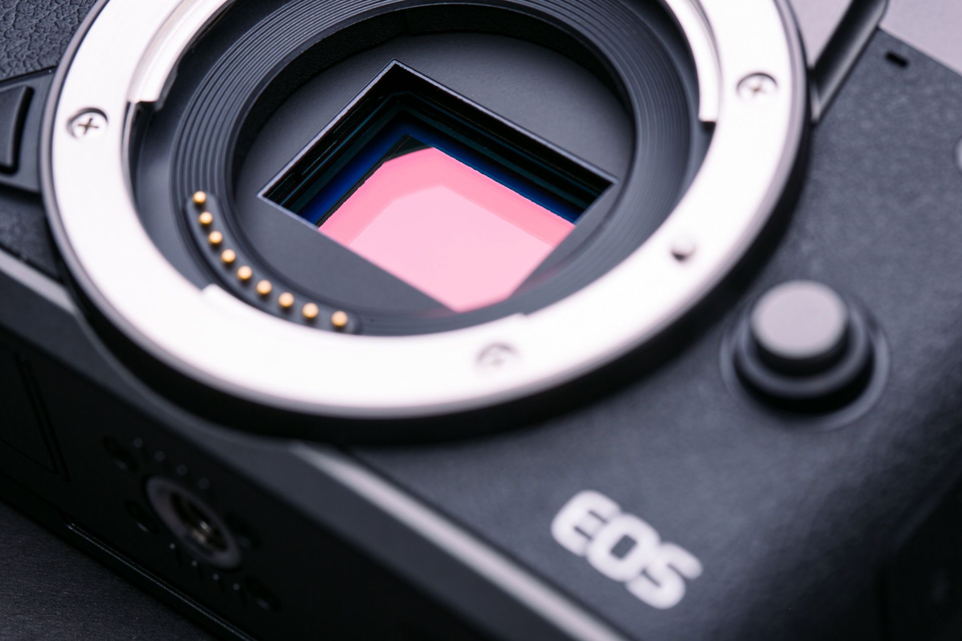 Canon EOS M5 - test bezlusterkowca, na którego długo czekaliśmy 28