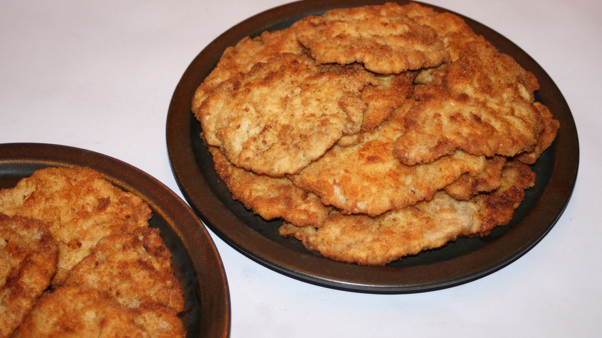 Kotlety schabowe na talerzu