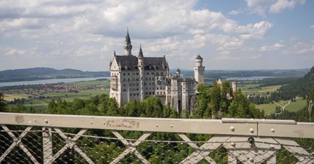 Niemcy: tragedia pod Neuschwanstein. Zepchnął turystki w przepaść