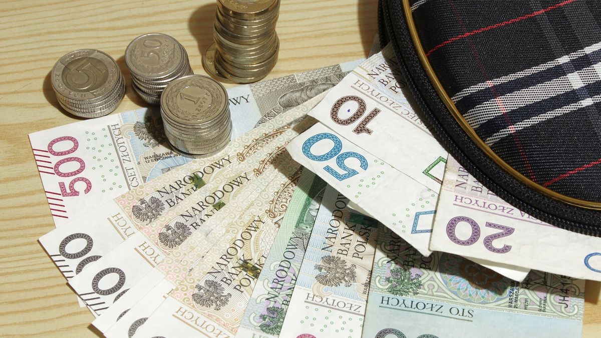 Stock MaBaPHOTO: ZOFIA I MAREK BAZAK / EAST NEWS N/z pieniadze, banknoty i monetyZOFIA BAZAK