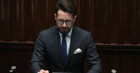 Pytanie o KPO. Wicerzecznik PiS się zdenerwował