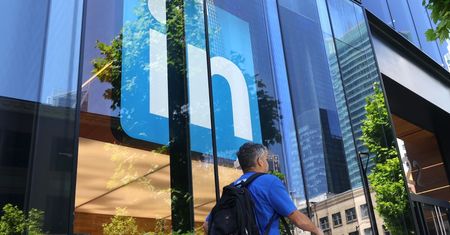 Masowe zwolnienia w LinkedIn. Kolejne cięcia w platformie