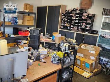 Podrabiane elektronarzędzia warte 340 tys. zł zabezpieczone przez policję. 40-latek zatrzymany!