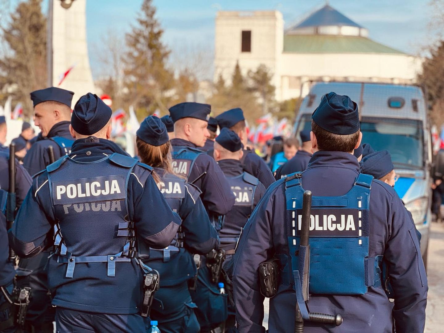 Udawali policjantów, doszło do strzelaniny. Chwile grozy w Wołominie