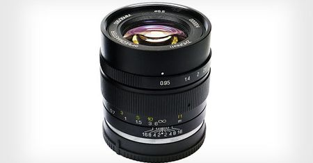 ZY Optics wypuściło nową wersję obiektywu Speedmaster 35 mm f/0.95