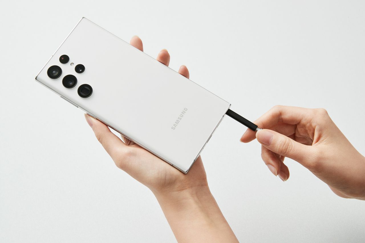 Samsung Galaxy Note jest zbędny, bo S22 Ultra ma rysik? Dajcie spokój