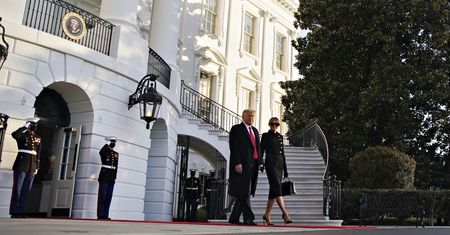 Stało się. Trump opuścił Biały Dom