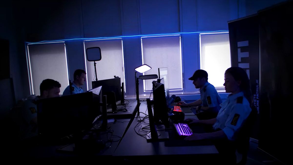 Duńska policja "patroluje" cyberprzestrzeń.