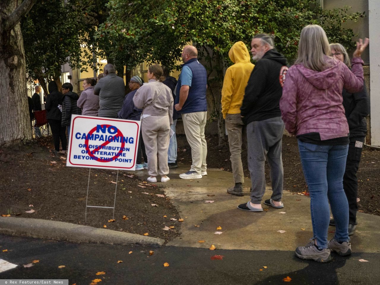 Violence erupts at Illinois polling station: Voter arrested