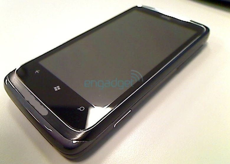 HTC T8788 - kolejny smartfon z Windows Phone 7? 2