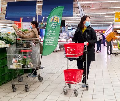 Polacy rozkochali się w kawie. Co jeszcze w 2020 roku wkładali do sklepowych koszyków?