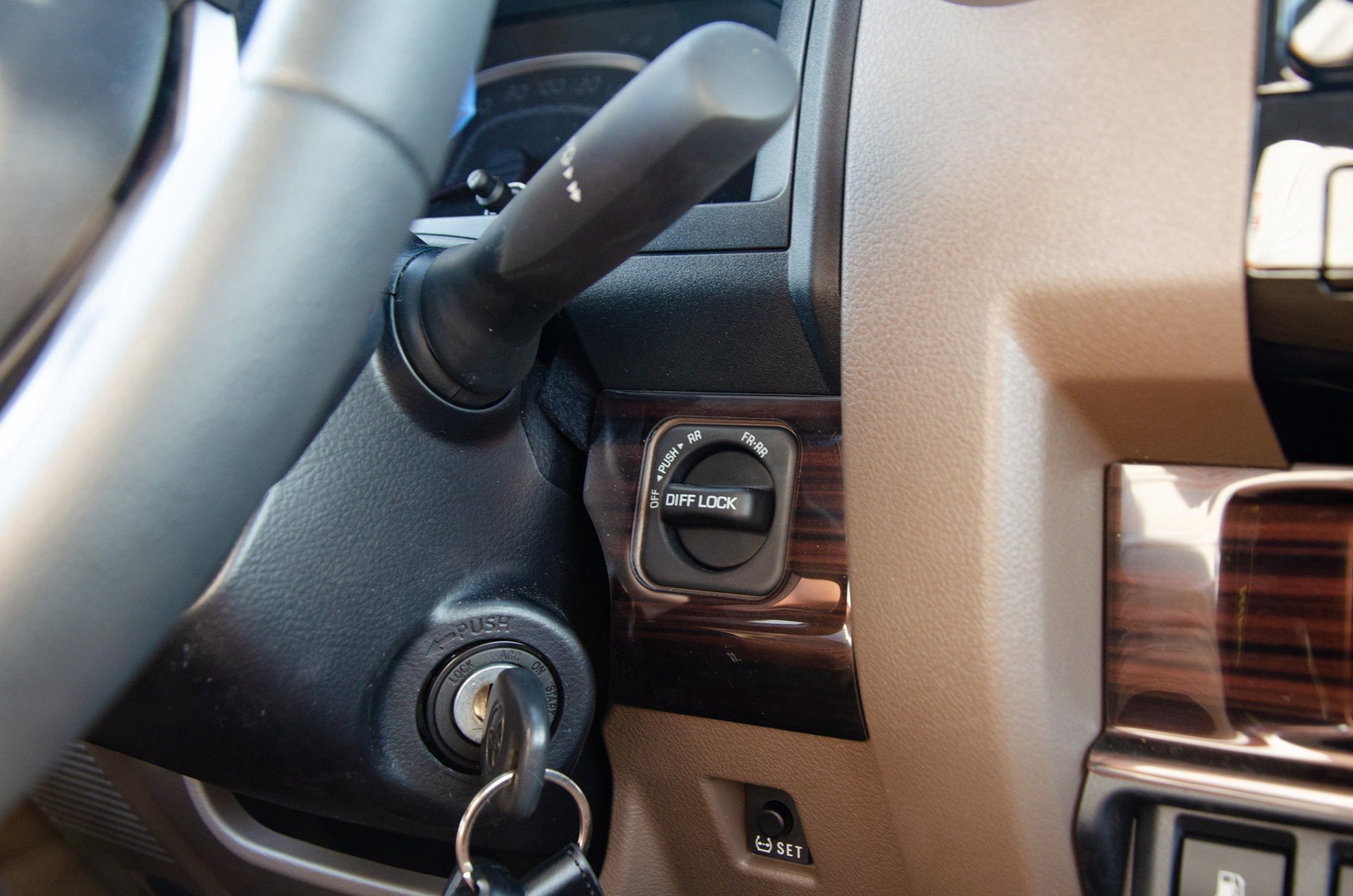 Toyota Land Cruiser 70