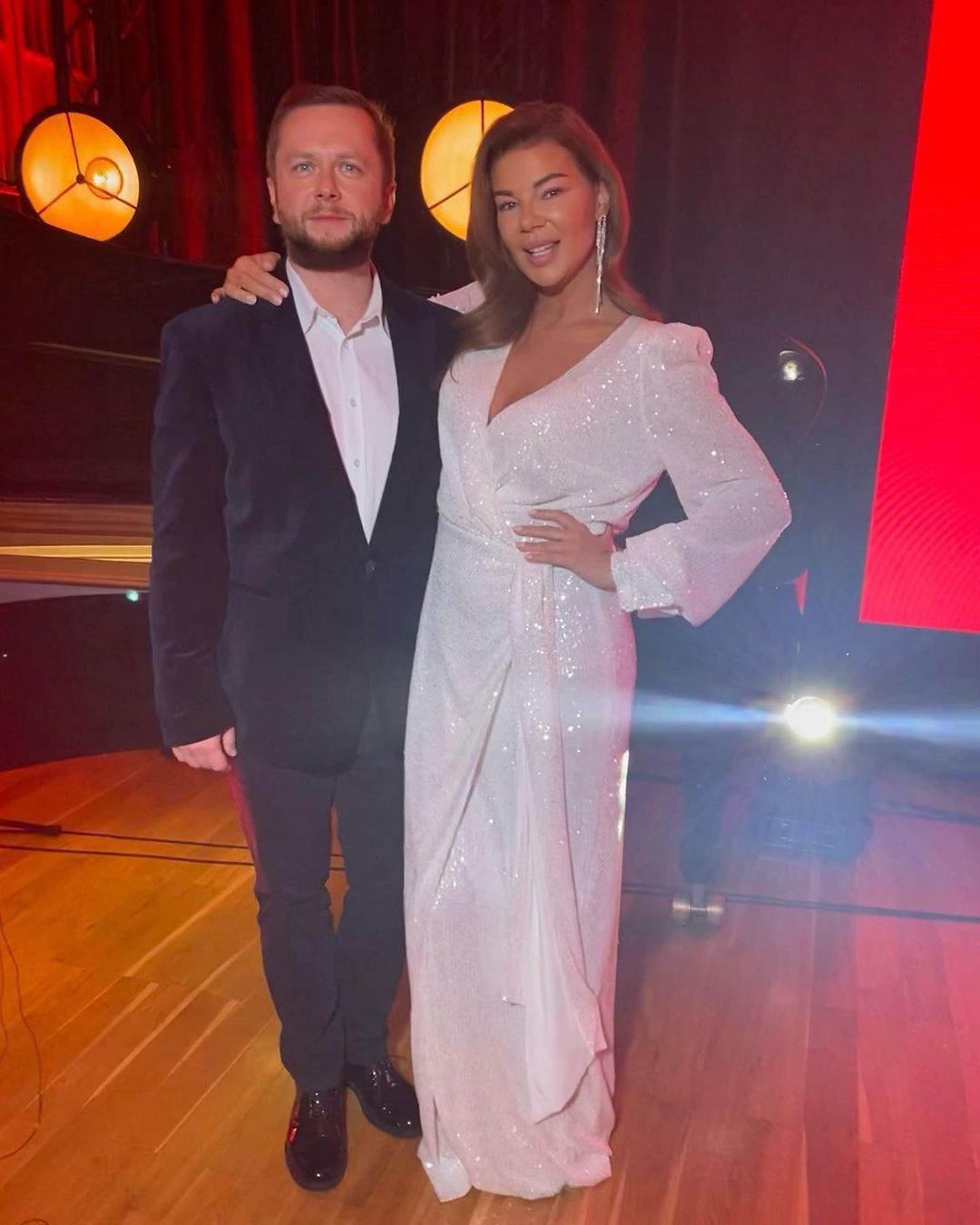 Edyta Górniak w sukni wieczorowej 