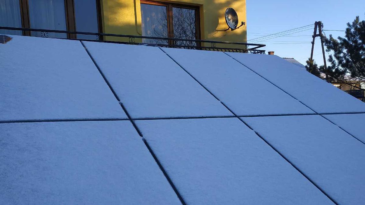 Instalacja fotowoltaiczna, śnieg
